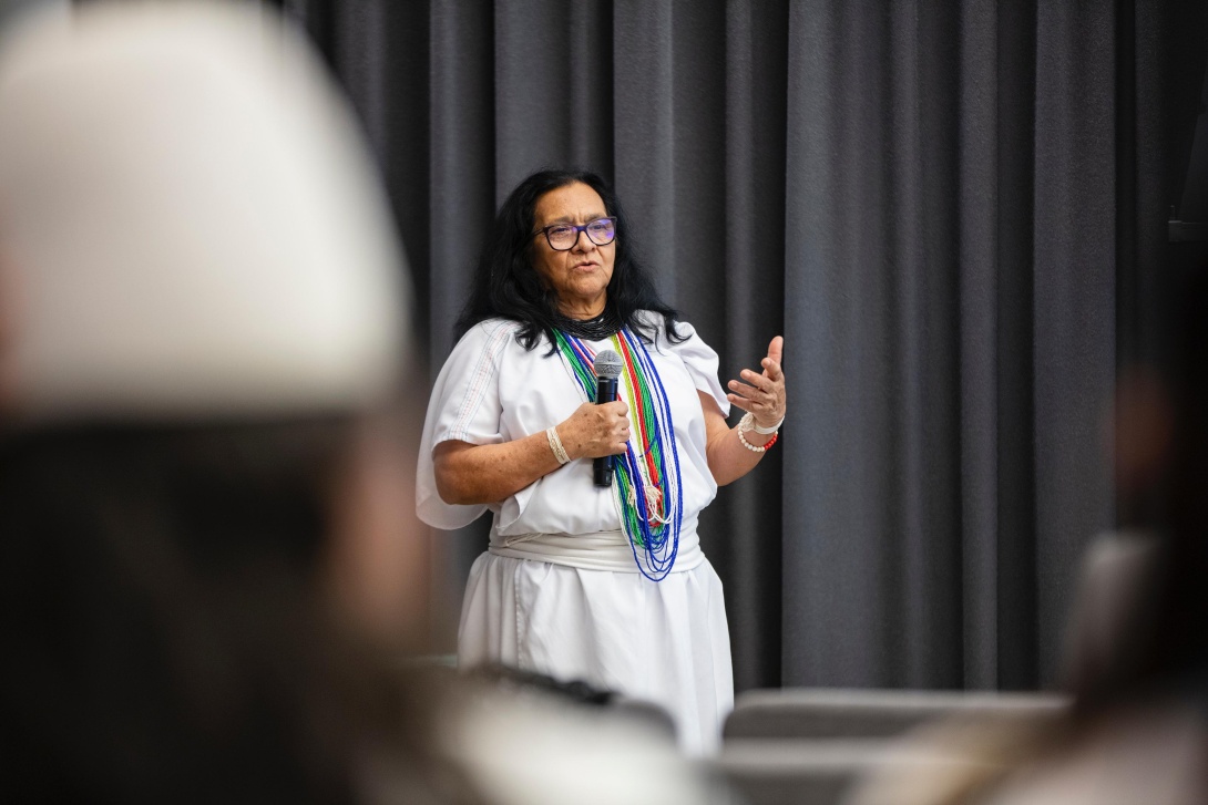 La coca es una planta - La Misión Permanente de Colombia ante la ONU en Nueva York realiza evento cultural y académico sobre los derechos de los Pueblos Indígenas y la hoja de coca La coca es una planta - La Misión Permanente de Colombia ante la ONU en Nueva York realiza evento cultural y académico sobre los derechos de los Pueblos Indígenas y la hoja de coca