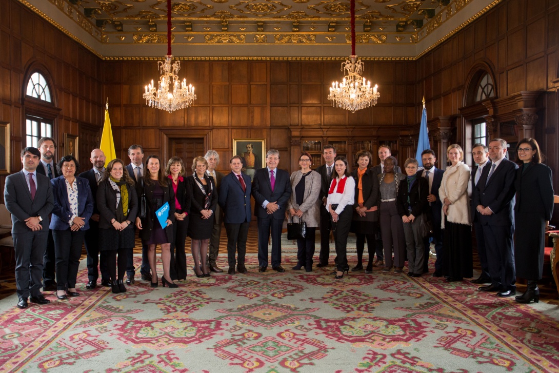“Es un día de júbilo para la comunidad internacional”: Canciller Carlos Holmes Trujillo en la conmemoración del 73 aniversario de la entrada en vigor de la Carta de las Naciones Unidas “Es un día de júbilo para la comunidad internacional”: Canciller Carlos Holmes Trujillo en la conmemoración del 73 aniversario de la entrada en vigor de la Carta de las Naciones Unidas