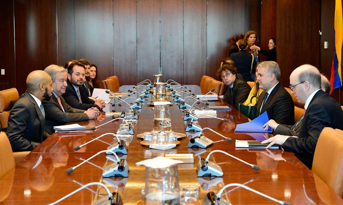 Colombia ha demostrado su compromiso con la atención integral a migrantes, afirmó el Presidente Duque tras reunión con Secretario General de la ONU Colombia ha demostrado su compromiso con la atención integral a migrantes, afirmó el Presidente Duque tras reunión con Secretario General de ONU