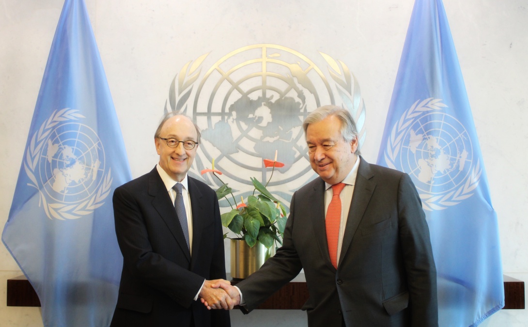 Embajador Guillermo Fernández de Soto presentó cartas credenciales como Representante Permanente de Colombia Embajador Guillermo Fernández de Soto presentó cartas credenciales como Representante Permanente