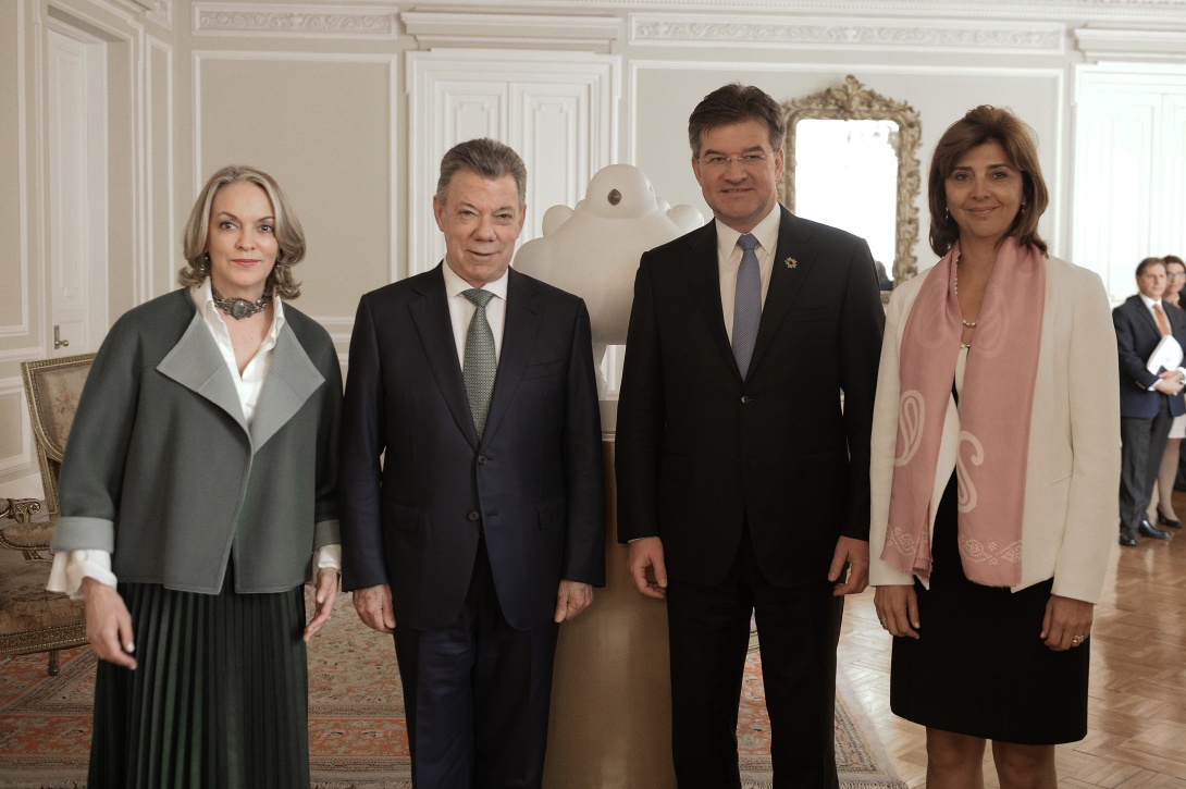 Canciller Holguín asistió al lanzamiento del CONPES para la implementación de Desarrollo Sostenible ODS Canciller Holguín asistió al lanzamiento del CONPES para la implementación de Desarrollo Sostenibl