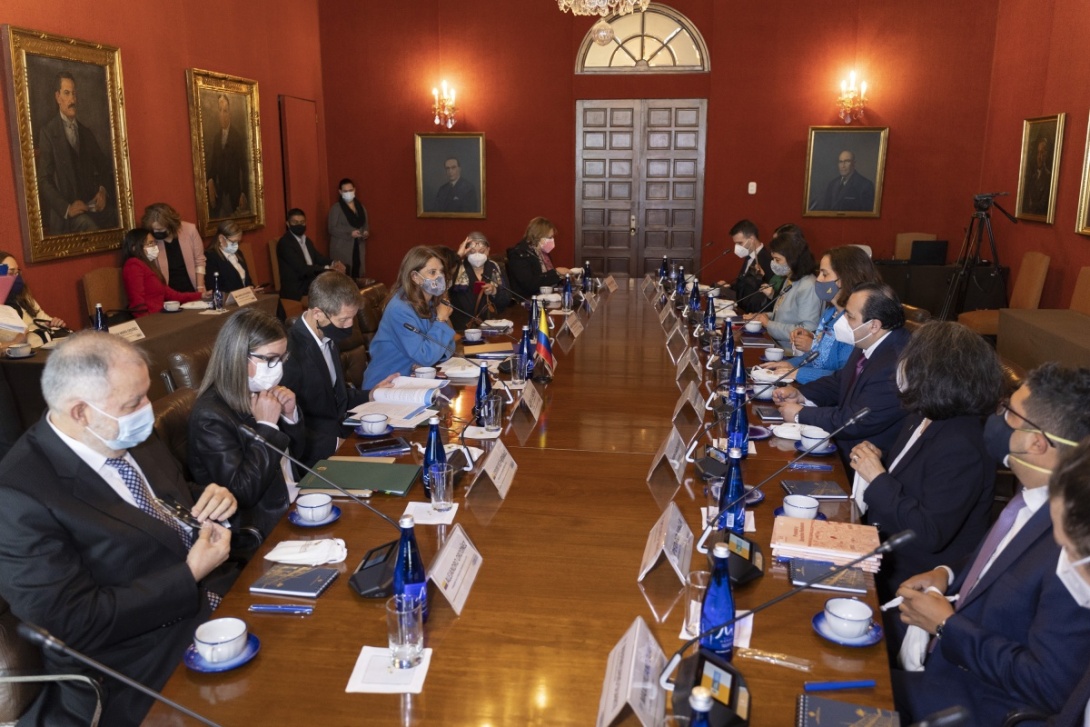 ”En Colombia hay un Estado que promueve, reconoce y protege los derechos humanos”: Vicepresidenta y Canciller a la CIDH ”En Colombia hay un Estado que promueve, reconoce y protege los derechos humanos”: Vicepresidenta y Canciller a la CIDH